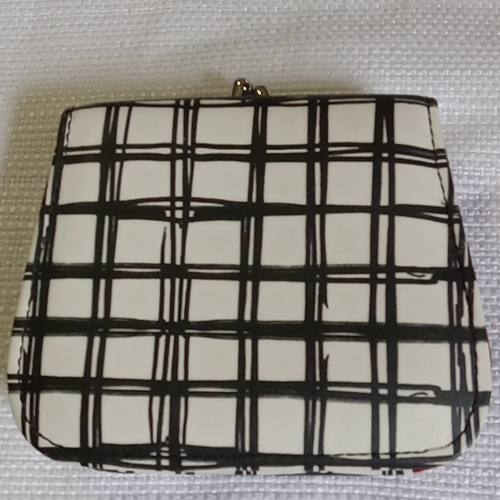 Brighton Plaid Heart Wallet - Red and Black - Picture 2 of 5